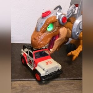 Dinosaur and Jeep Adventure Set with Lights